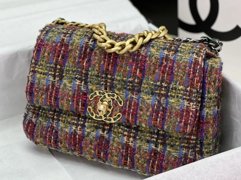 Chanel 19 Bags Lightweight 55558