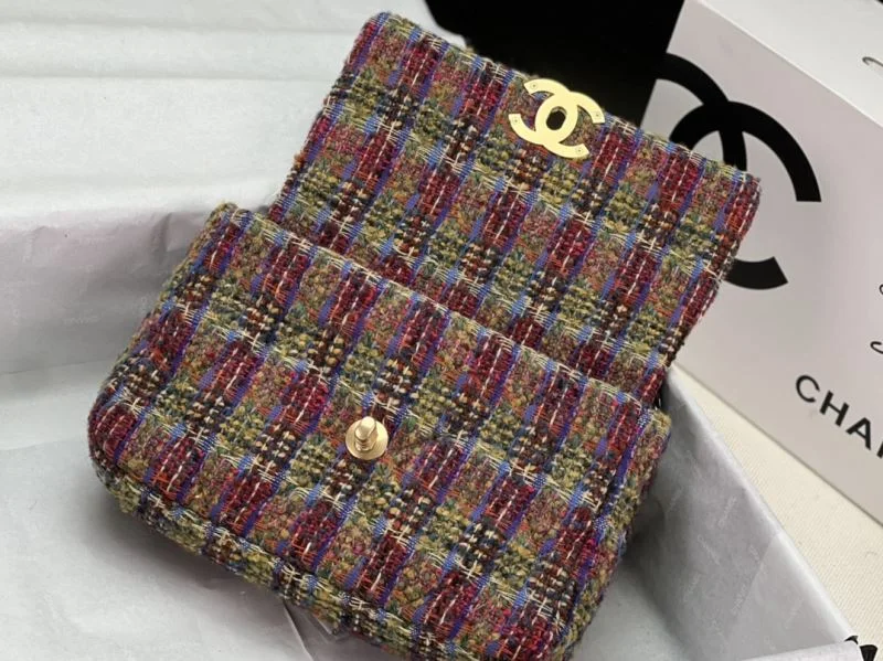 Chanel 19 Bags Lightweight 55558