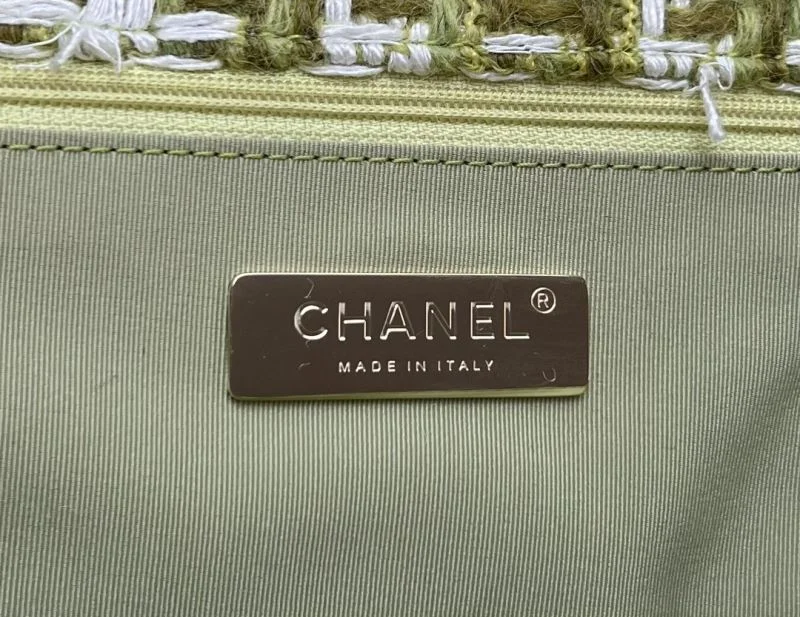 Chanel 19 Bags Modern 55548