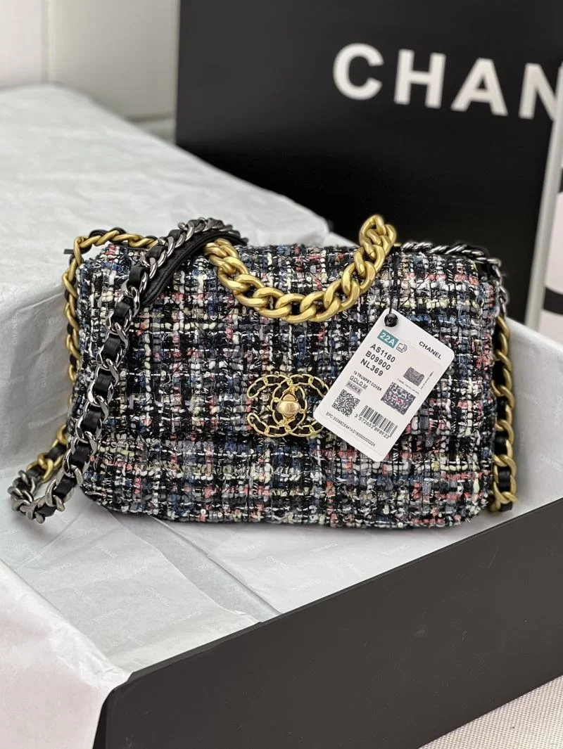 Sleek Chanel 19 Bags 55551