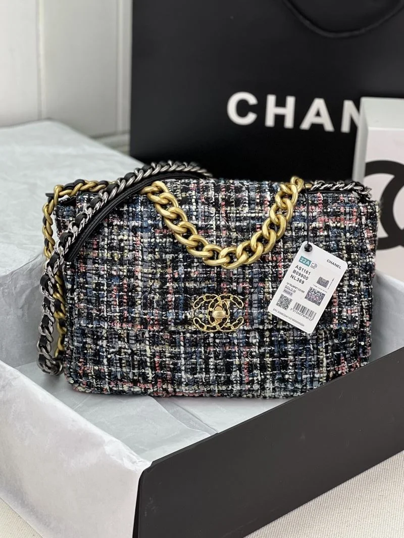 Chanel 19 Bags GoAnywhere 55546