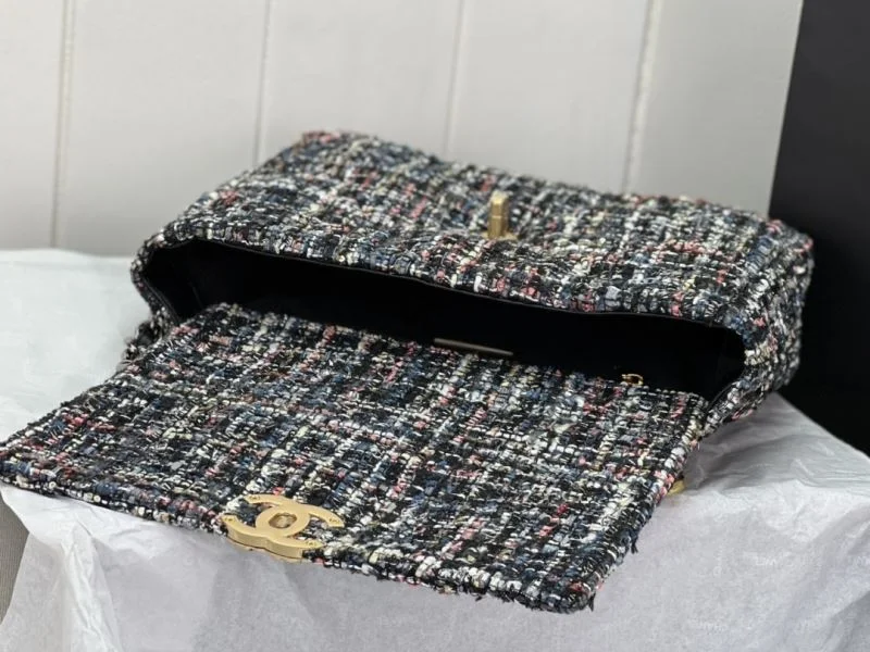 Chanel 19 Bags GoAnywhere 55546
