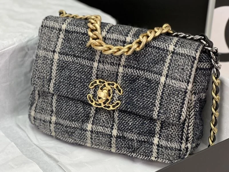 Chanel 19 Bags ModernLook 55547