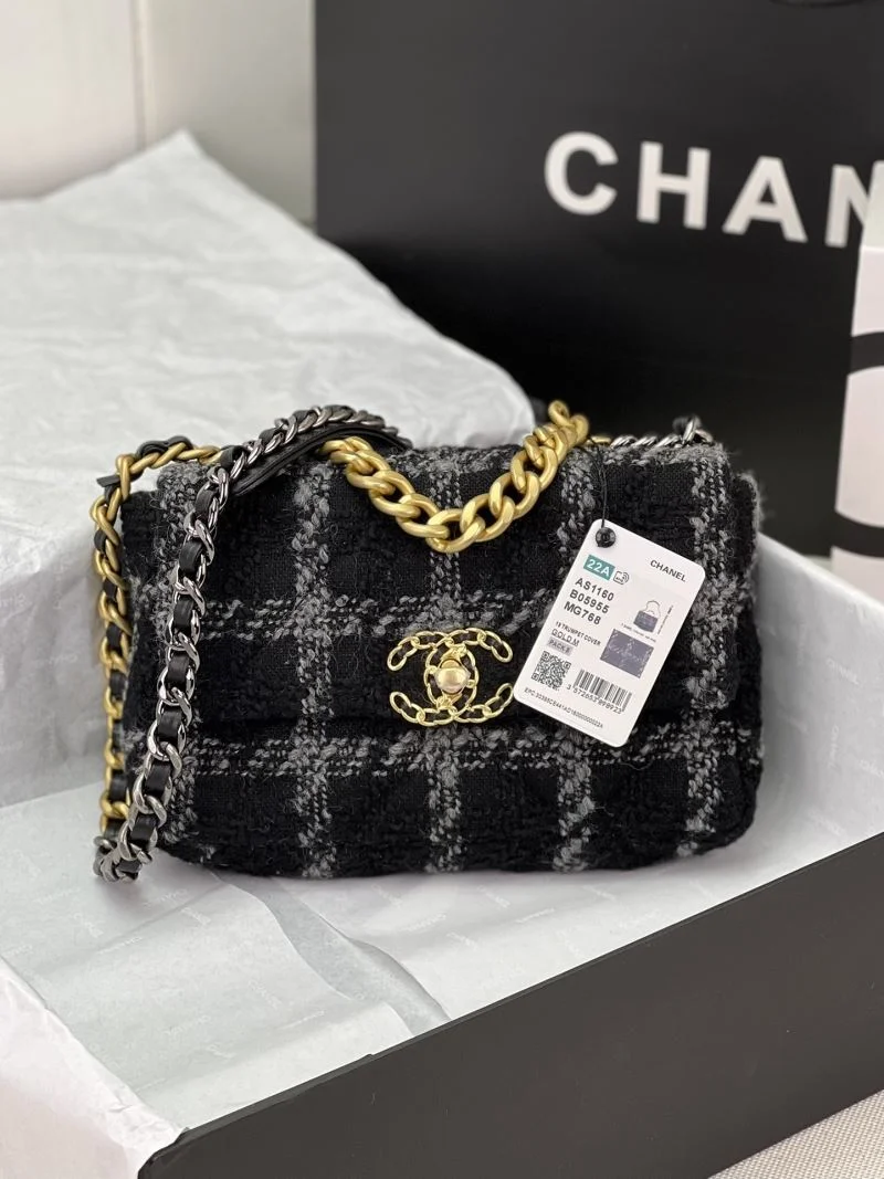 MultiPurpose Chanel 19 Bags 55544