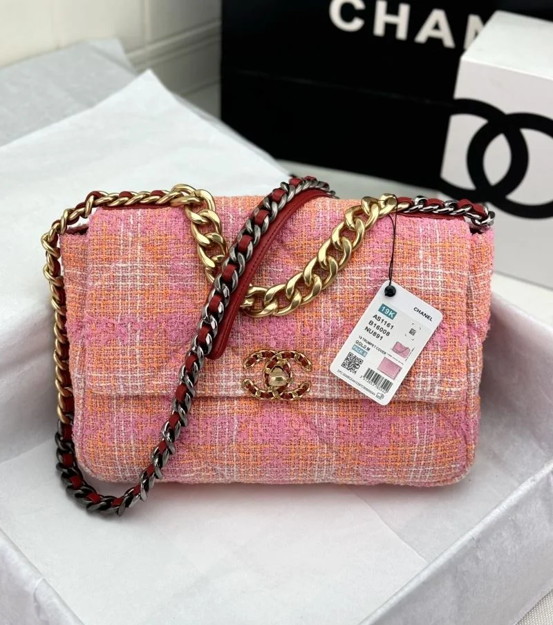 Chanel 19 Bags Unique 55540