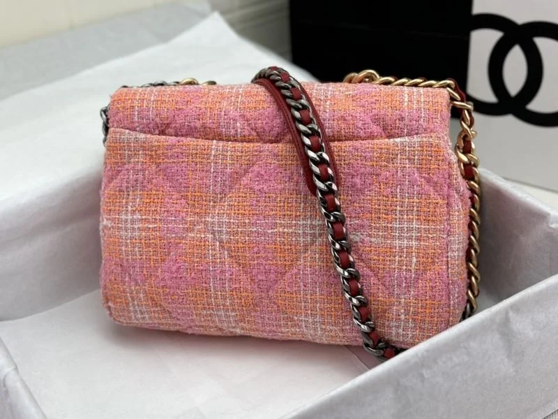 Chanel 19 Bags Unique 55540