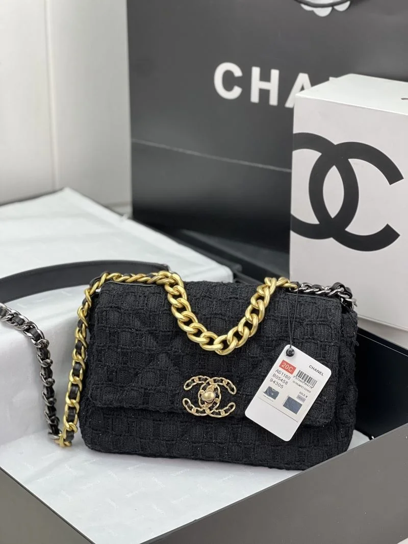 Unique Chanel 19 Bags 55529