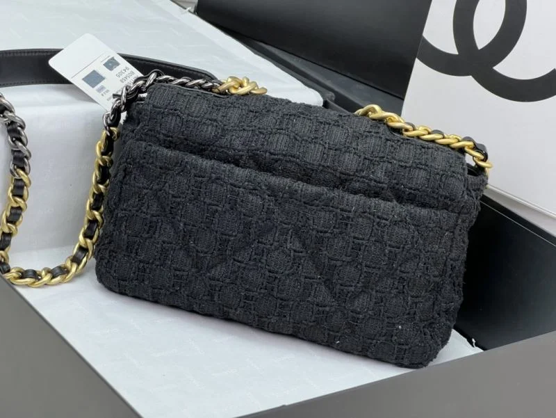 Unique Chanel 19 Bags 55529