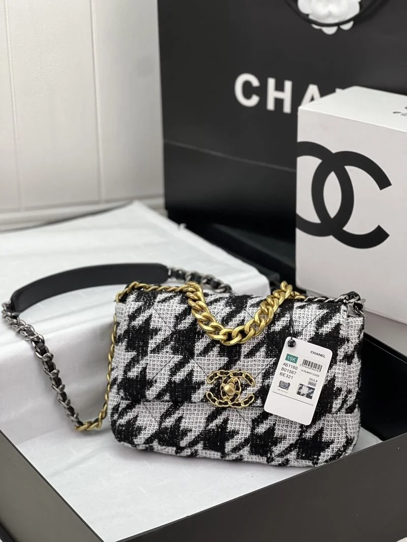 Efficient Chanel 19 Bags 55527