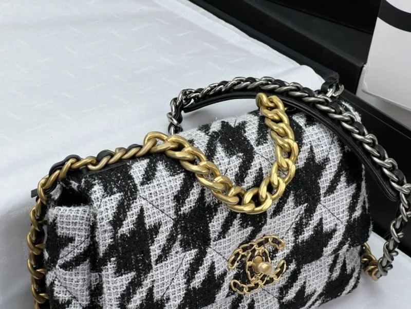 Efficient Chanel 19 Bags 55527