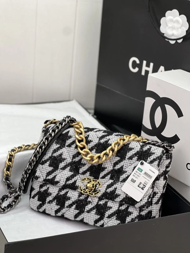 Chanel 19 Bags Lightweight 55533