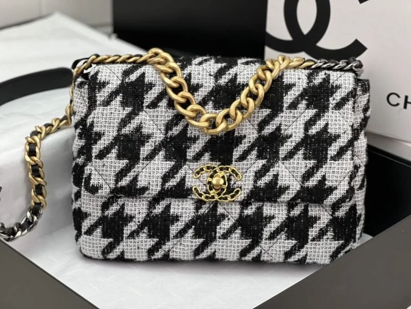 Chanel 19 Bags Lightweight 55533