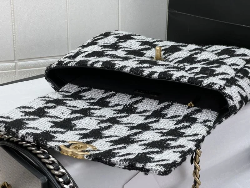 Chanel 19 Bags Lightweight 55533