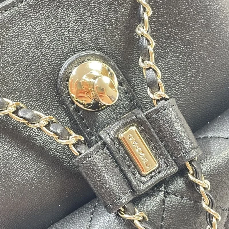 ModernLook Chanel Backpacks 54025