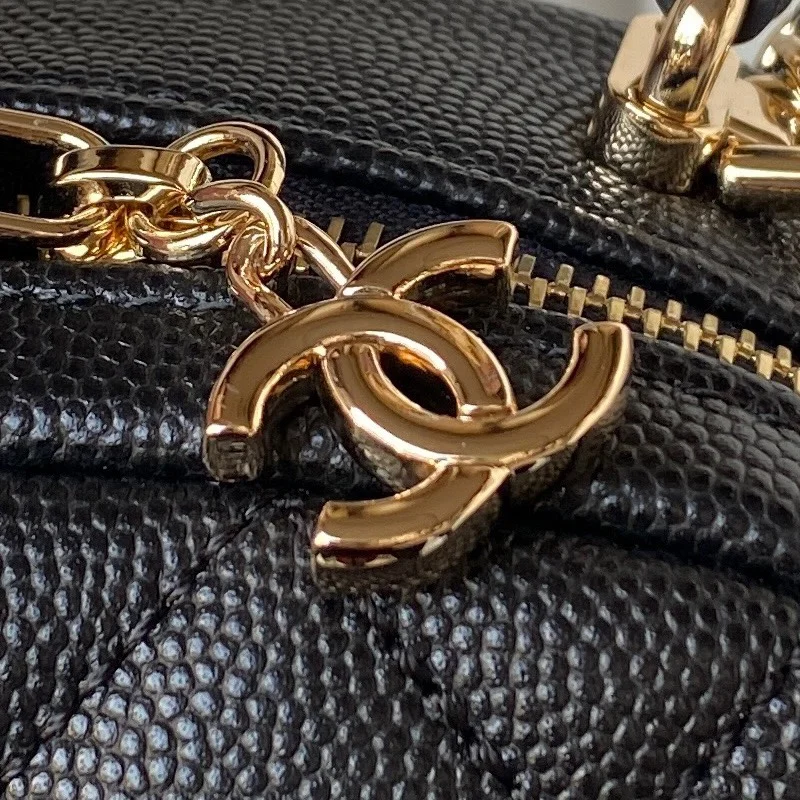 FashionForward Chanel Backpacks 54024