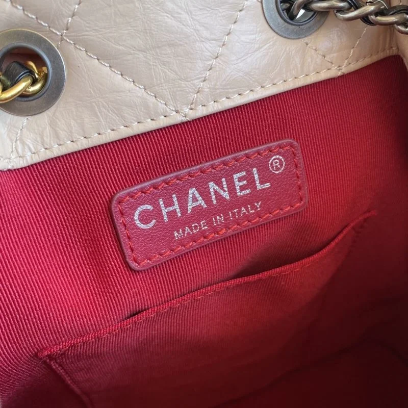 Classic Chanel Backpacks 53716