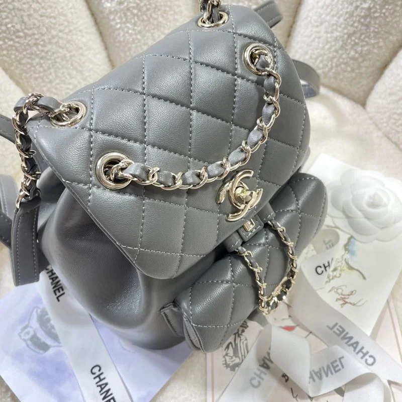Chanel Backpacks Flexible 53713