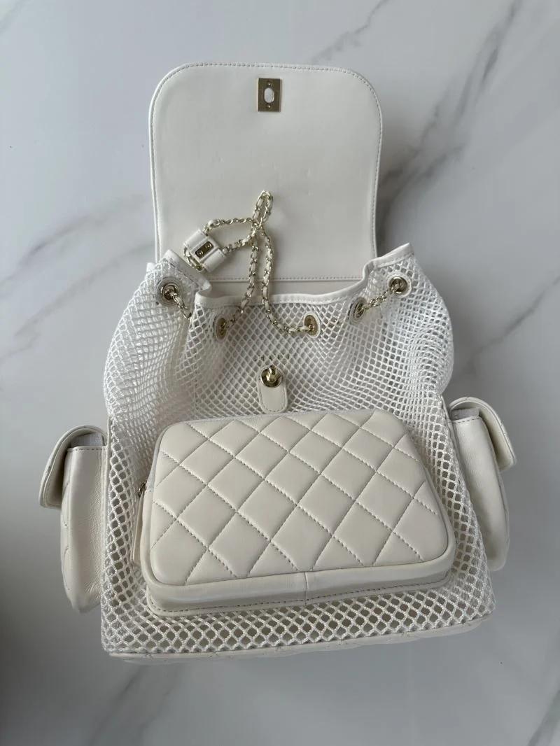 Chanel Backpacks Sleek 53647