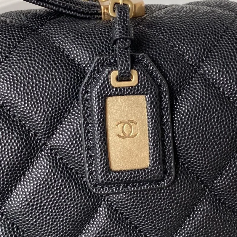 EyeCatching Chanel Backpacks 55498