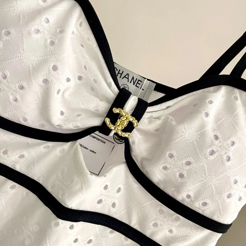 Effortless Chanel Bikins 256138