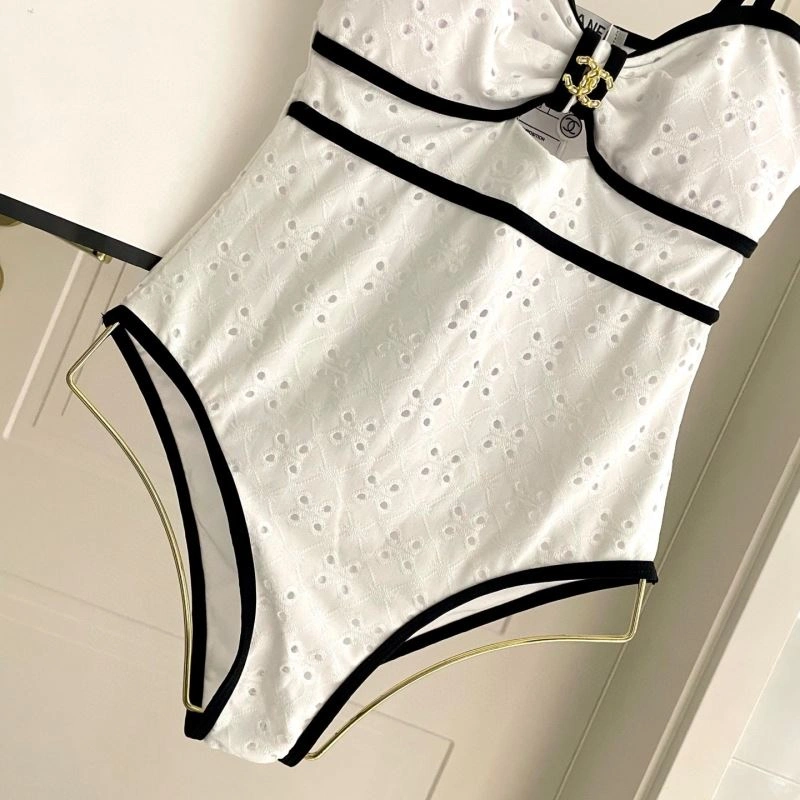 Effortless Chanel Bikins 256138