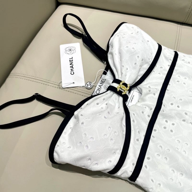 Effortless Chanel Bikins 256138