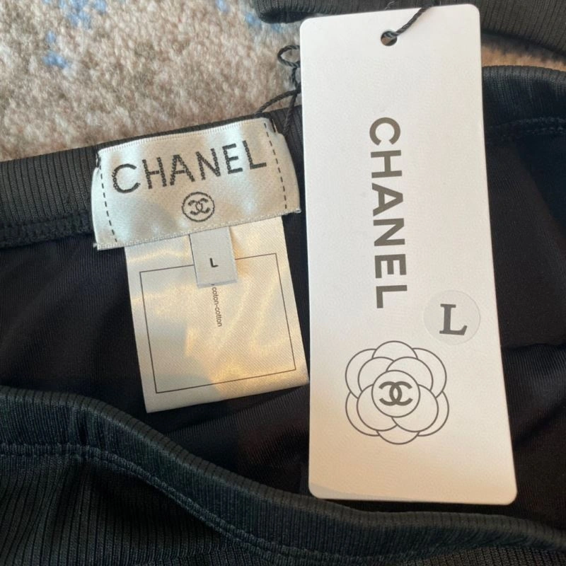 FashionForward Chanel Bikins 256136
