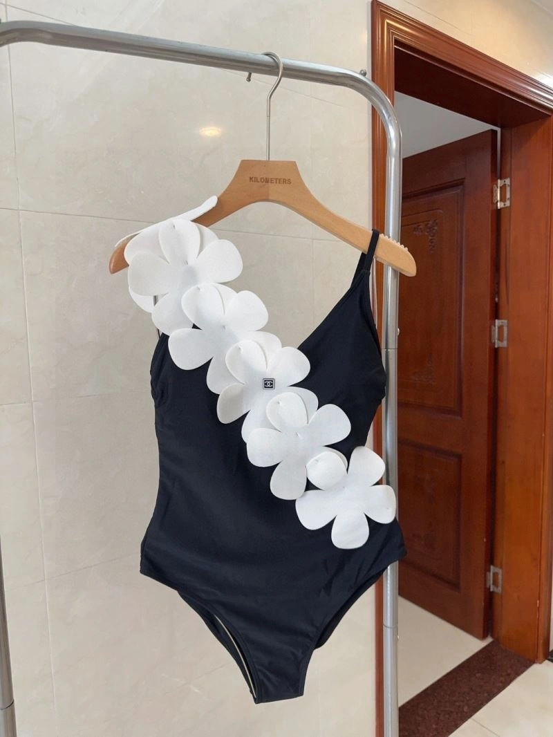 Sporty Chanel Bikins 255961