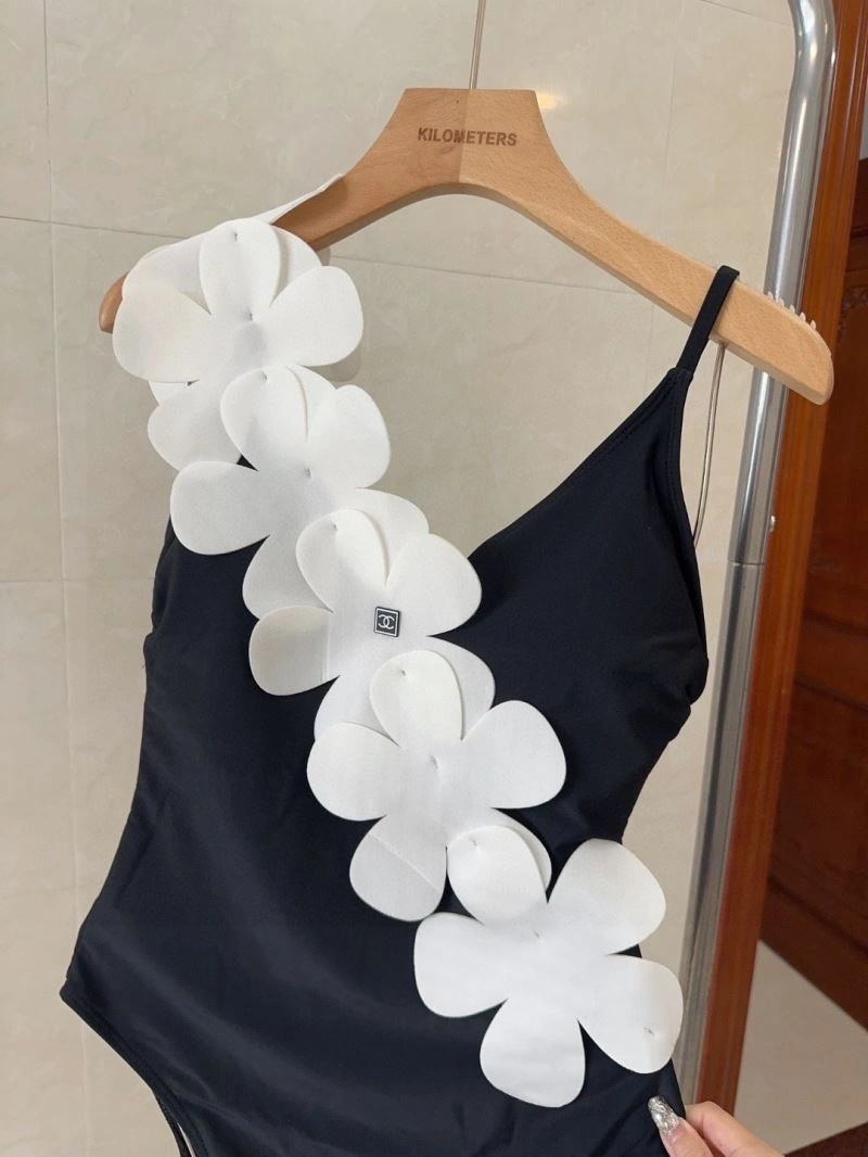 Sporty Chanel Bikins 255961