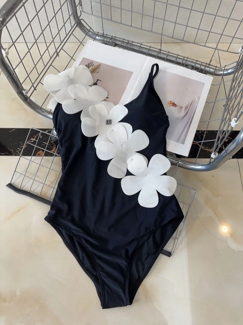 Sporty Chanel Bikins 255961