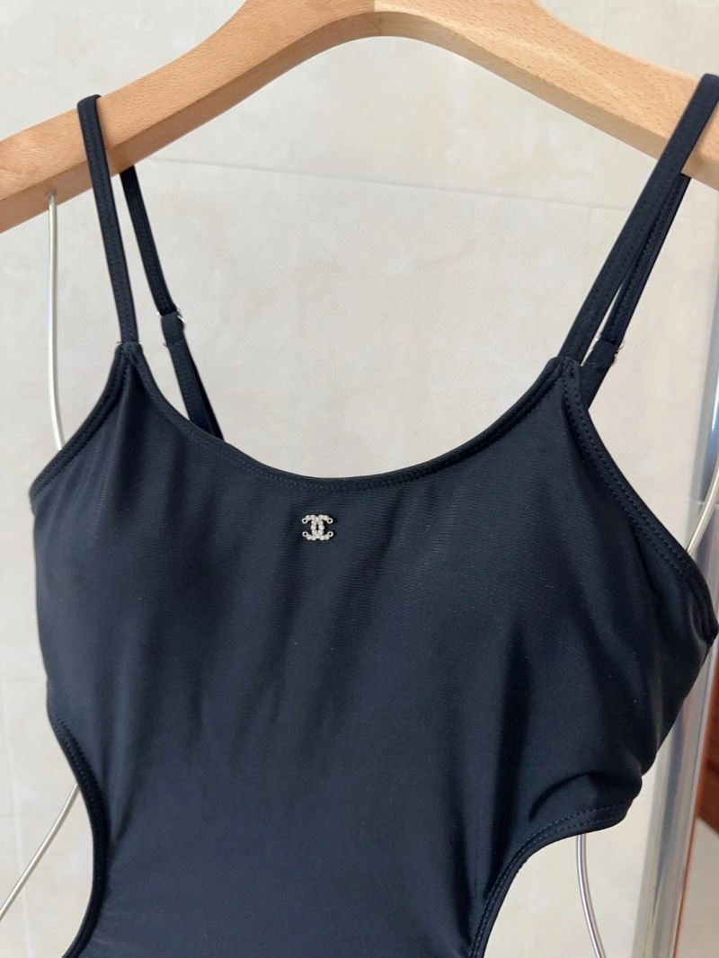 Chanel Bikins TechFriendly 255959