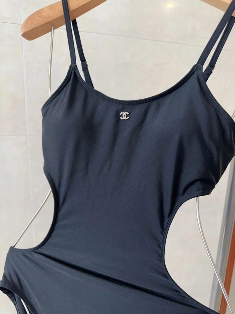 Chanel Bikins TechFriendly 255959