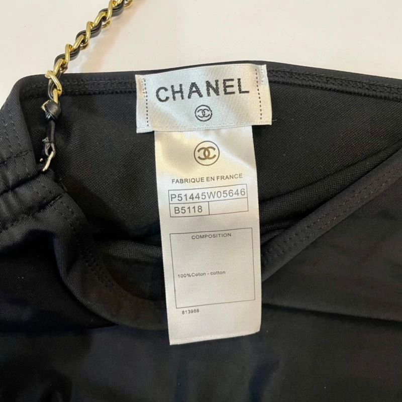 Snug Chanel Bikins 255964