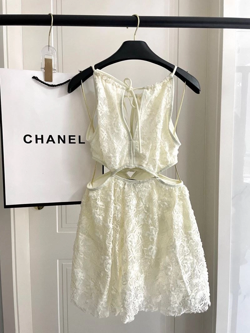Chanel Bikins Resilient 255938