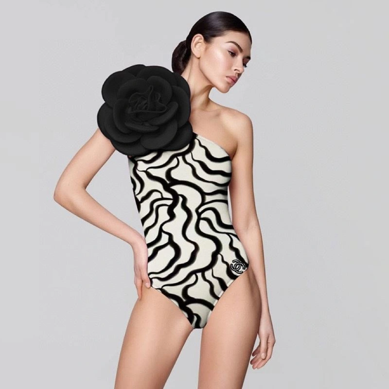 Bold Chanel Bikins 255909