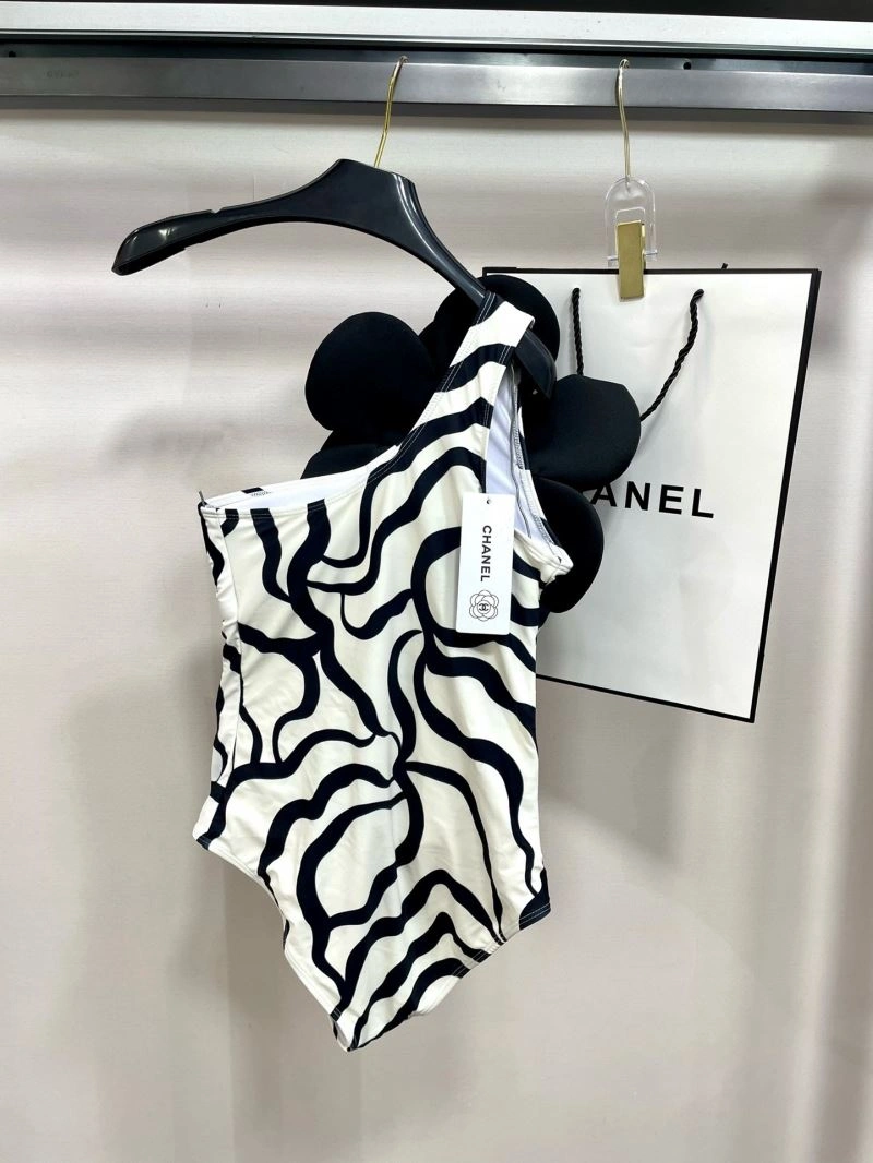 Bold Chanel Bikins 255909