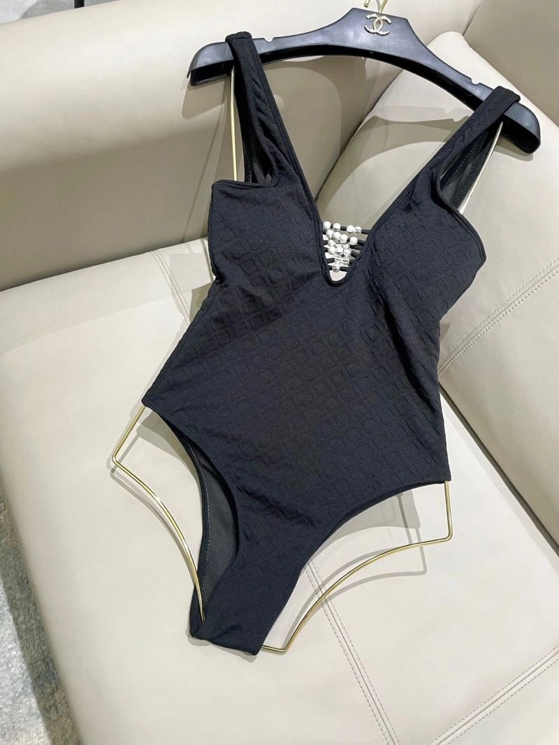 Chanel Bikins Sleek 256409