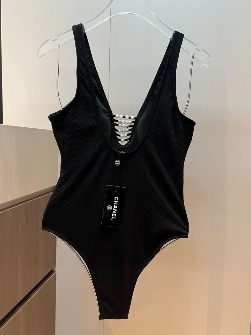 Effortless Chanel Bikins 256369
