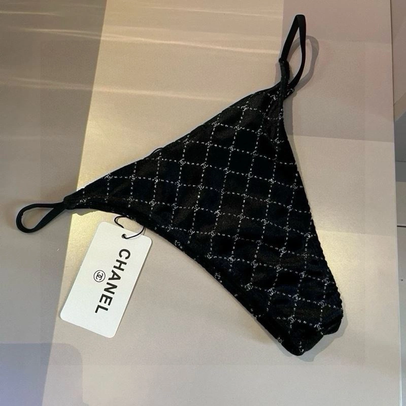 Chanel Bikins Resilient 256353