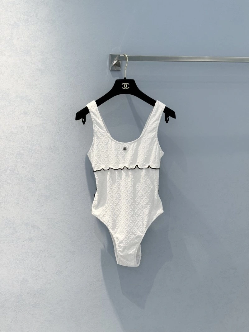SunProtective Chanel Bikins 111078