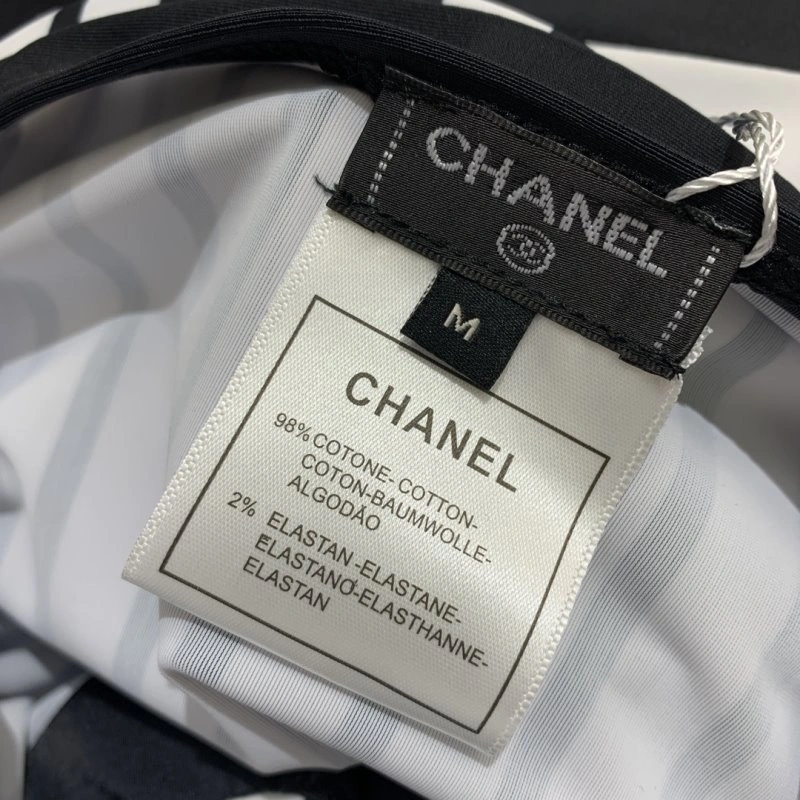 Unisex Chanel Bikins 109517
