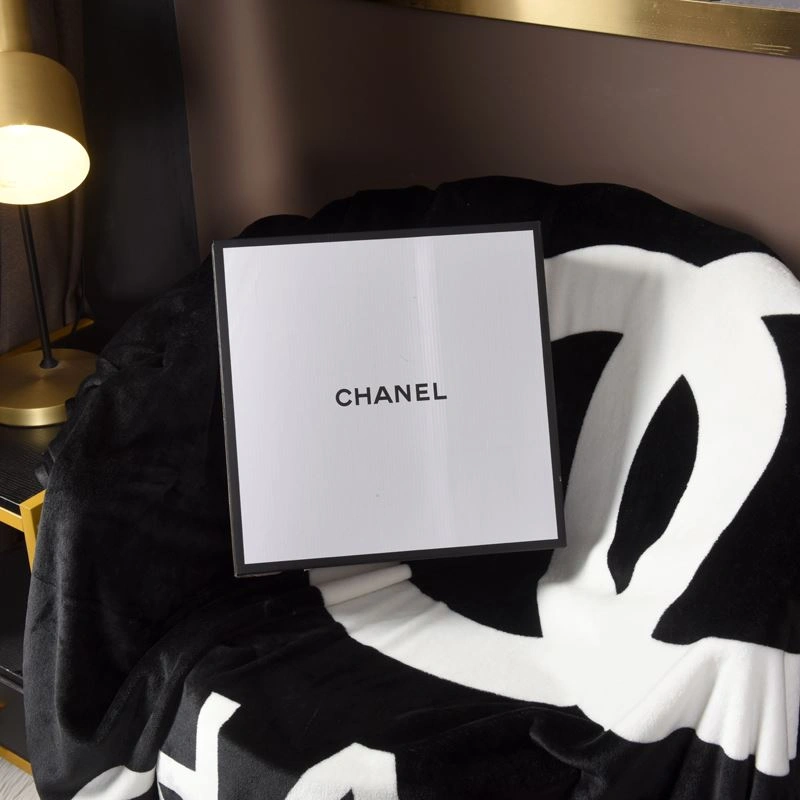 Versatile Chanel Blanket 256589