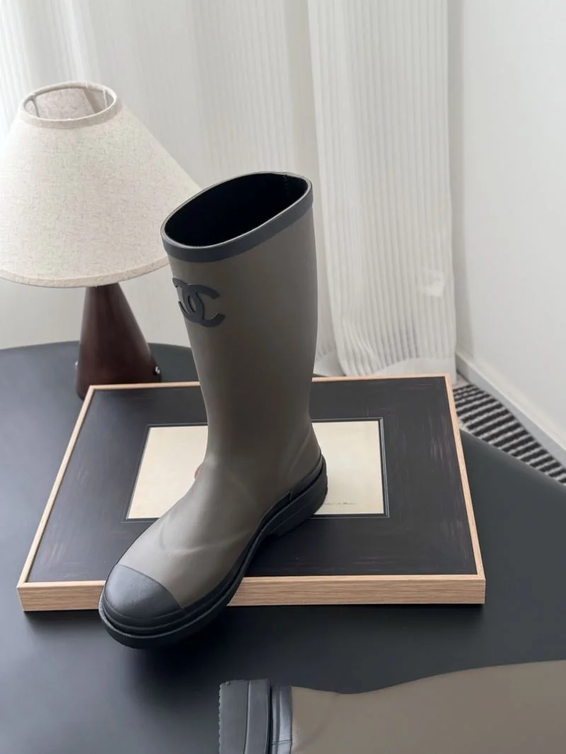 Chanel Boots Versatile 20350