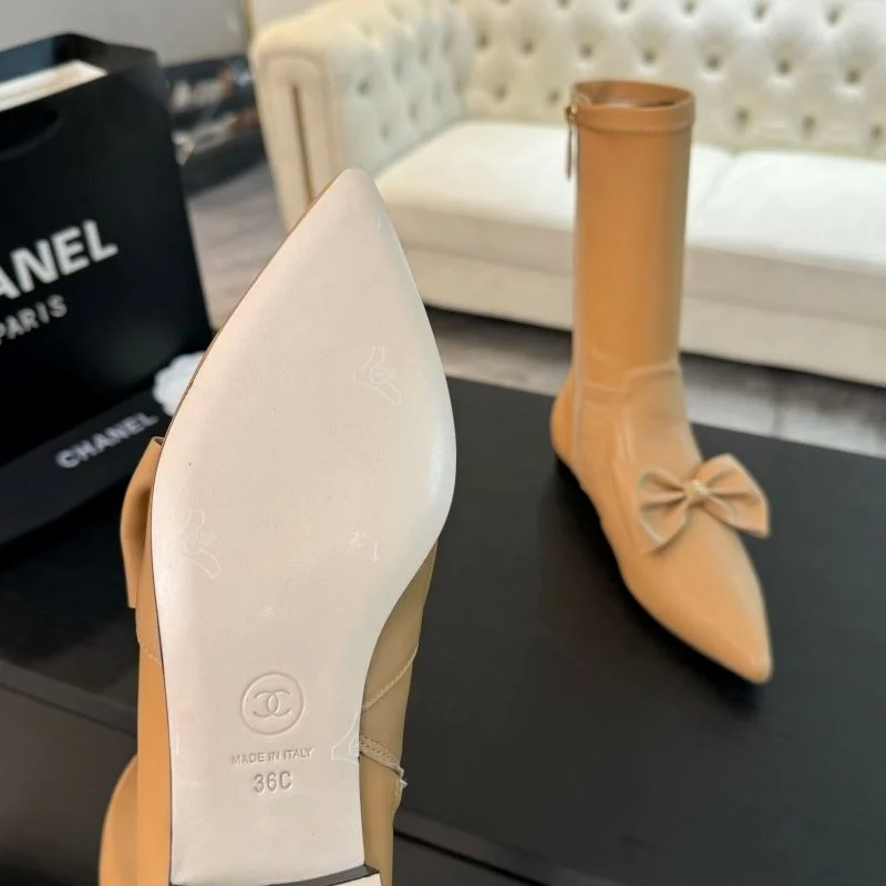 RelaxedFit Chanel Boots 18371