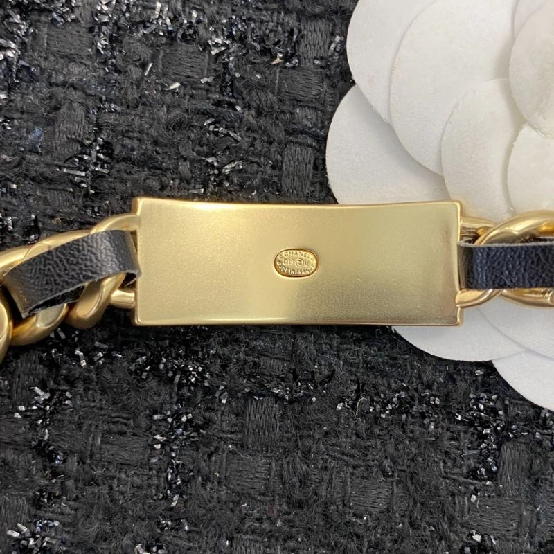 Chanel Bracelets Sleek 231421