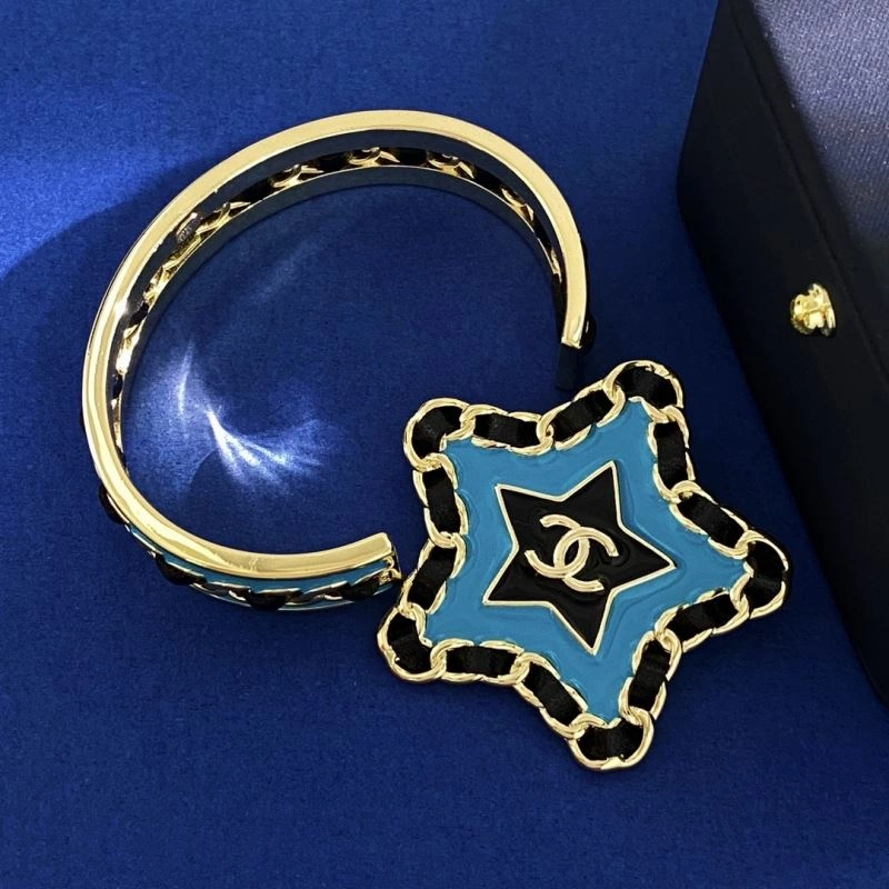 Affordable Chanel Bracelets 231413