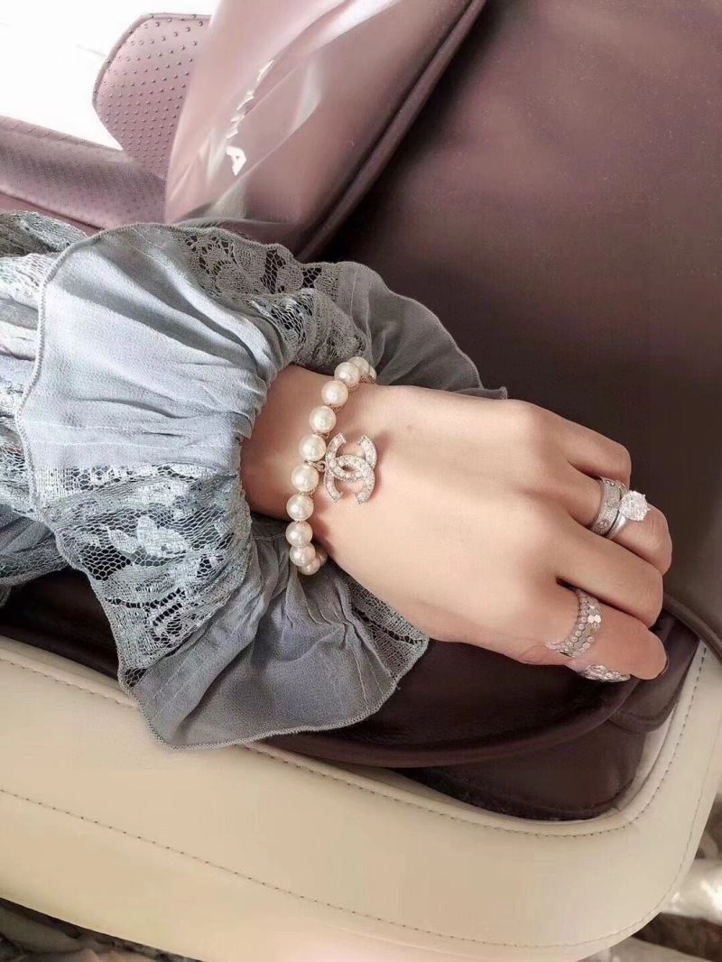 Chanel Bracelets Flexible 231399