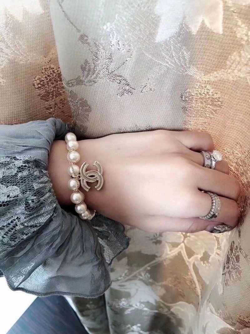 Chanel Bracelets Flexible 231399