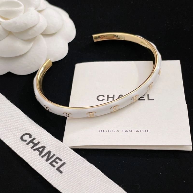 Chanel Bracelets Colorful 231409