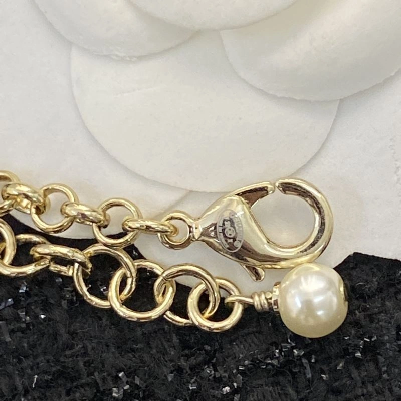 Durable Chanel Bracelets 231392